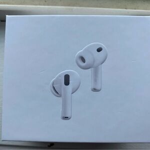 White Wireless Earbuds